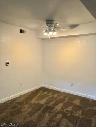 Photo #6: 2242596 Listing