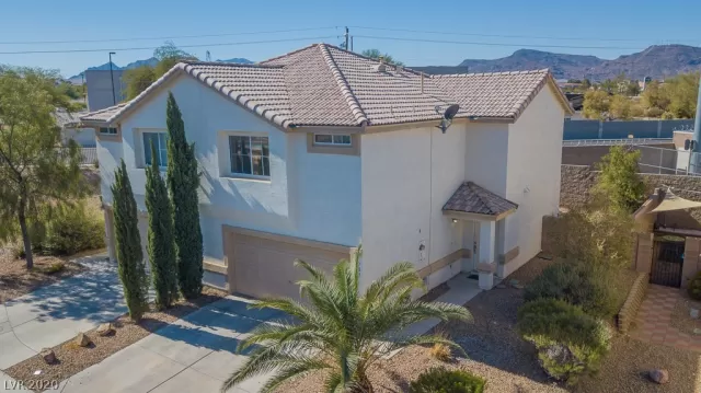 MLS: 2242606 Condo For Sale