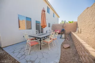 Photo #4: 2242606 Listing 