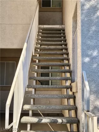 Photo #2: 2242627 Listing 