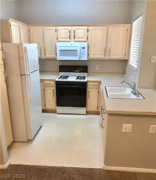 Photo #4: 2242627 Listing 