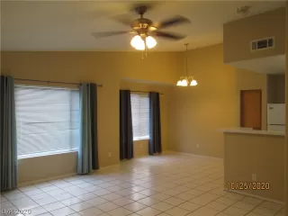 Photo #3: 2242632 Listing 