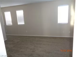 Photo #4: 2242639 Listing