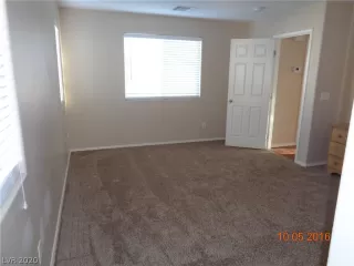 Photo #6: 2242639 Listing