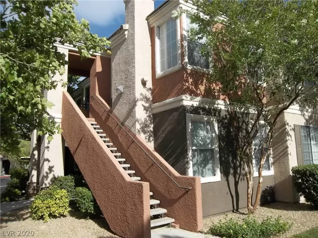 MLS: 2242642 Condo For Sale