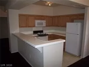 Photo #1: 2242652 Listing 