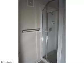 Photo #6: 2242652 Listing 