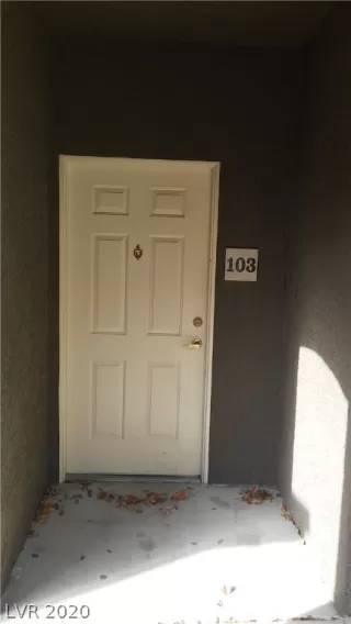 Photo #1: 2242657 Listing 