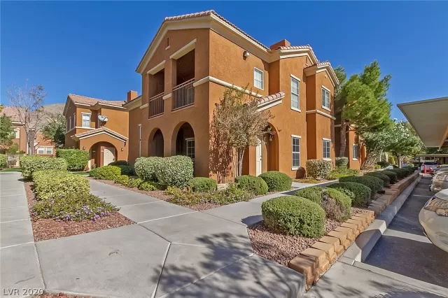 MLS: 2242716 Condo For Sale