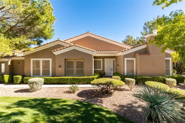 MLS: 2242737 Condo For Sale