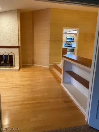 Photo #6: 2242749 Listing 