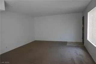 Photo #5: 2242844 Listing 