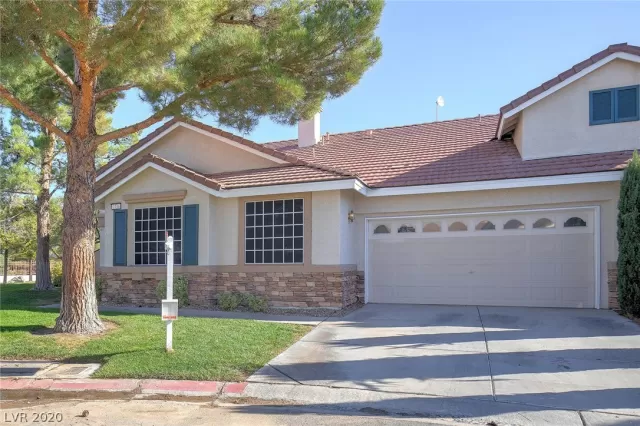 MLS: 2242895 Condo For Sale