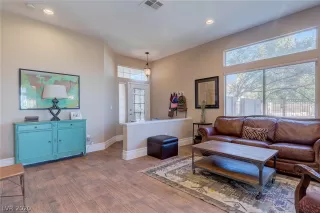 Photo #5: 2242895 Listing 