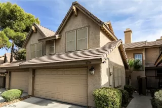 Photo #1: 2242898 Listing