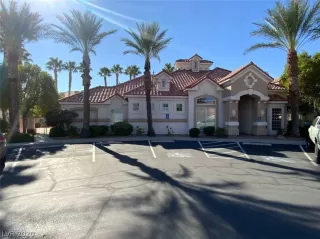 Photo #1: 2242929 Listing 