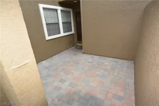 Photo #2: 2242984 Listing