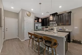 Photo #1: 2243075 Listing