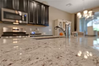 Photo #3: 2243075 Listing