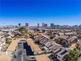 Photo #1: 2243129 Listing