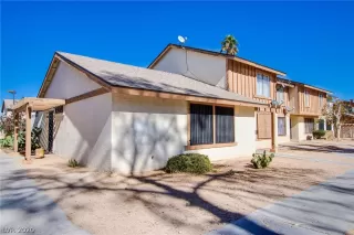 Photo #2: 2243129 Listing