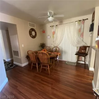 Photo #3: 2243178 Listing