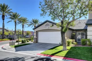 Photo #1: 2243210 Listing