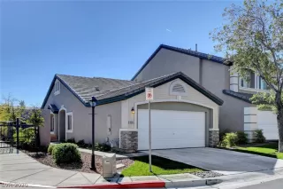 Photo #2: 2243210 Listing