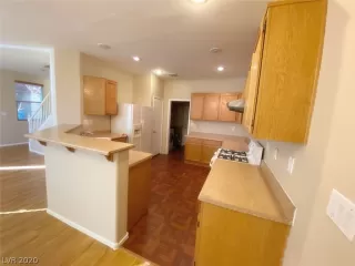 Photo #6: 2243263 Listing 