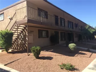 Photo #2: 2243301 Listing