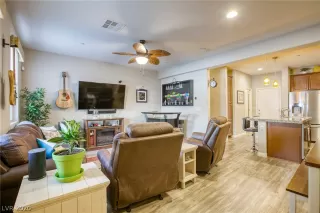 Photo #4: 2243305 Listing 