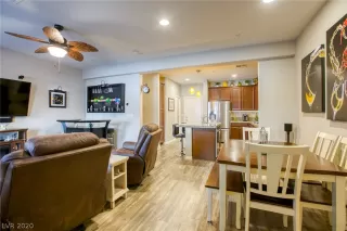 Photo #5: 2243305 Listing 