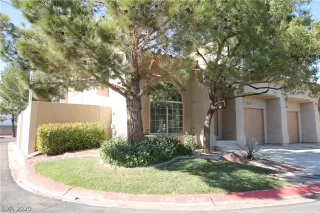 Photo #1: 2243318 Listing 