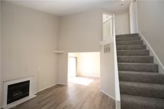 Photo #3: 2243318 Listing 