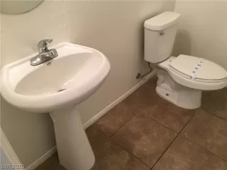 Photo #5: 2243326 Listing 