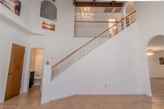 Photo #6: 2243345 Listing 