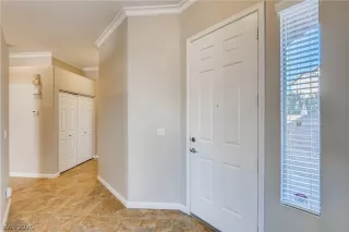 Photo #4: 2243352 Listing