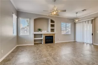 Photo #6: 2243352 Listing