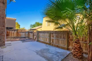 Photo #4: 2243401 Listing