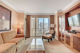 Photo #1: 2243420 Listing