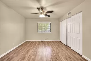 Photo #6: 2243430 Listing