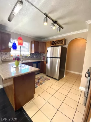 Photo #2: 2243470 Listing 