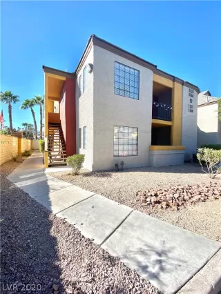 Photo #5: 2243470 Listing 