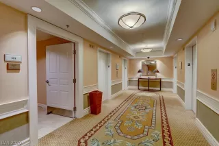 Photo #2: 2243552 Listing