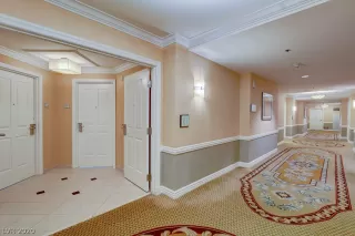 Photo #3: 2243552 Listing