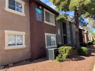 Photo #1: 2243558 Listing