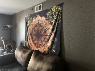 Photo #6: 2243558 Listing