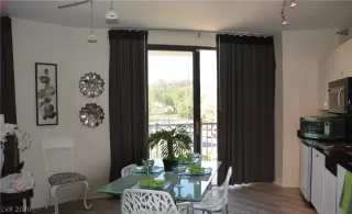 Photo #4: 2243573 Listing