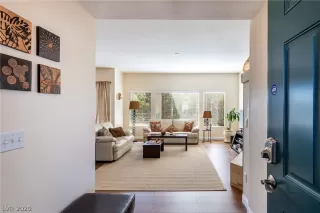 Photo #1: 2243581 Listing