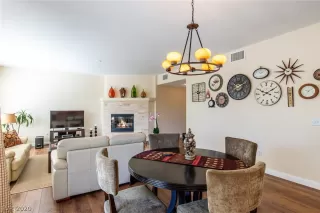 Photo #5: 2243581 Listing